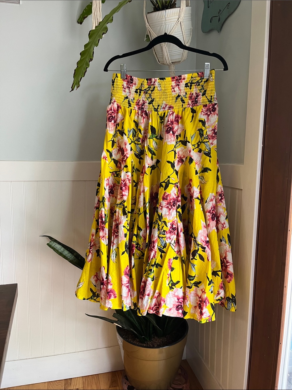 Chelsea & Theodore Yellow Floral Midi Skirt